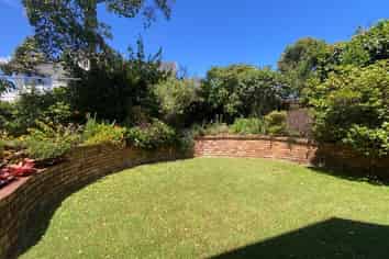 126 Waratah Street, Matua