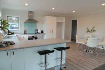 11A Saxton Street, Levin