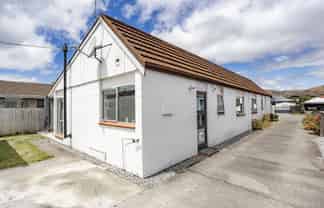 2/14 Lane Street, Woolston