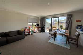 5 Poukirikiri Place, Richmond