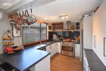 5 Puddle Alley, Mosgiel