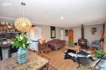 5 Puddle Alley, Mosgiel