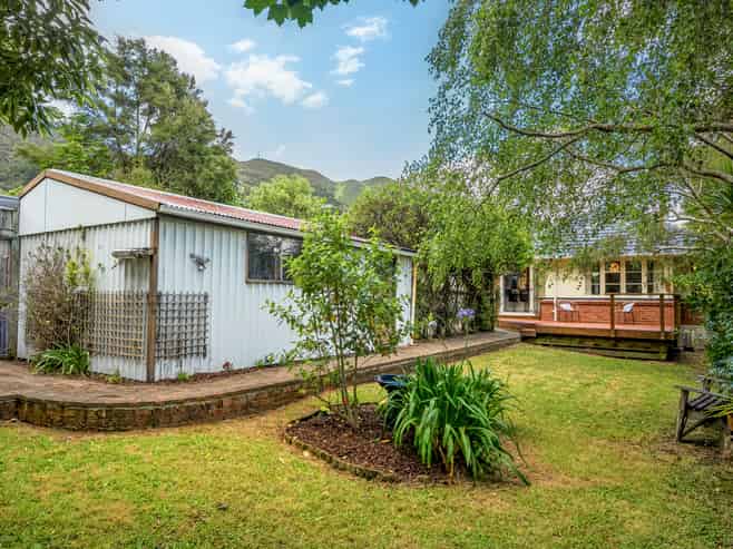 31 Wilkie Crescent, Naenae