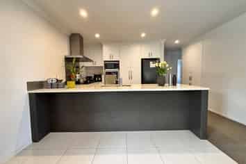 8 Parkgrove Crescent, Pokeno