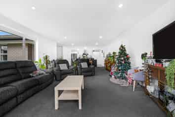 21 Parkgrove Crescent, Pokeno