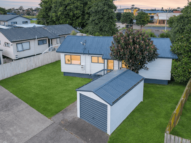 4/3 Barneys Farm Road, Clendon Park