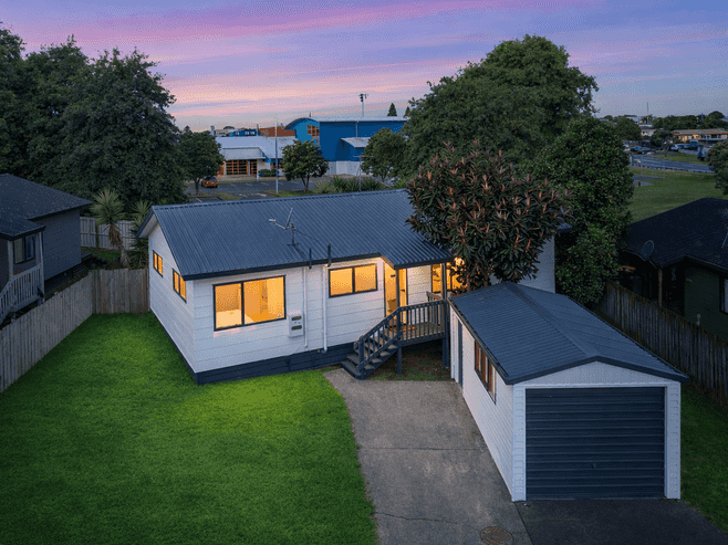 4/3 Barneys Farm Road, Clendon Park