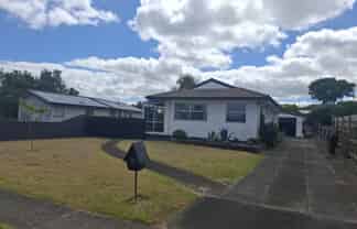 12 Manuka Street , Pukete