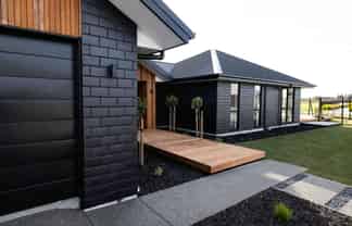 37 Candlesticks Crescent, Lincoln