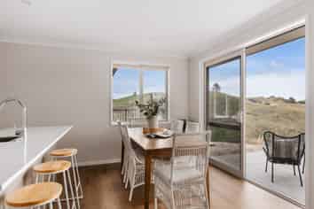 27 Moira Close, Welcome Bay