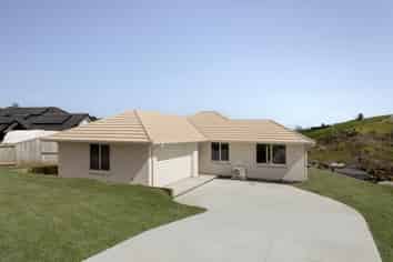 27 Moira Close, Welcome Bay