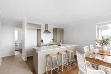 27 Moira Close, Welcome Bay