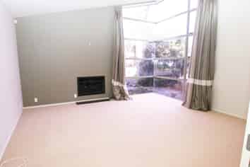 13 English Oak Drive, Albany