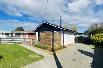 43 Oxford Street, Masterton