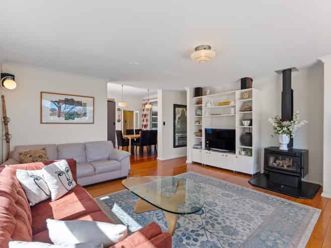 48-50 Tiromoana Road, Raumati South