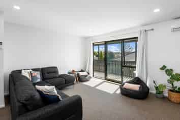 5/11 Winchester St, Merivale