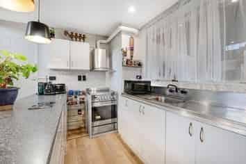 29K Springs Road, Parakai