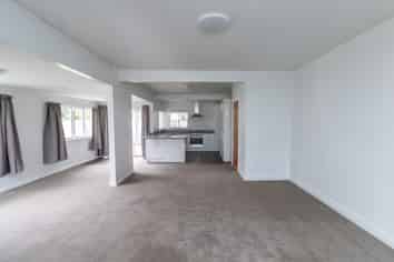 88 Queenwood Road, Levin