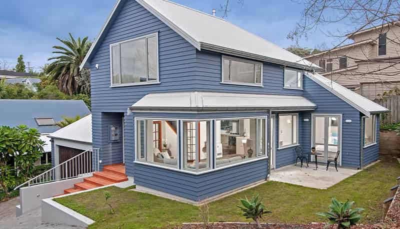 15A Abbotts Way, Remuera