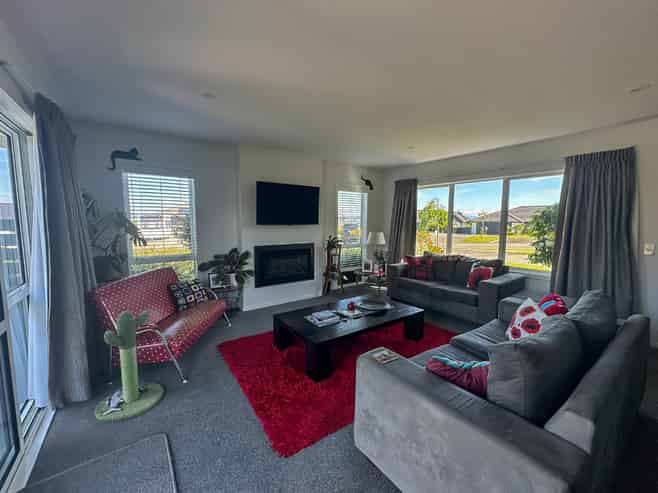 4 Mayfly Grove, Nukuhau