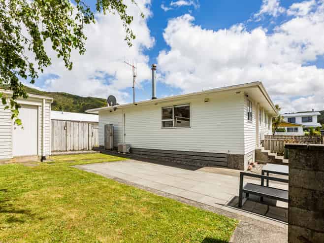 15 Stockdale Street, Wainuiomata