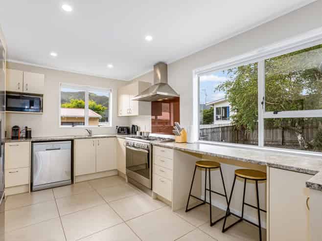 15 Stockdale Street, Wainuiomata