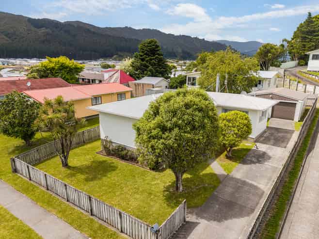 15 Stockdale Street, Wainuiomata