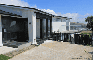 90 Cannon Hill Crescent, Mount Pleasant