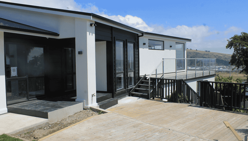 90 Cannon Hill Crescent, Mount Pleasant