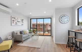 4/30 Woodford Avenue, Henderson