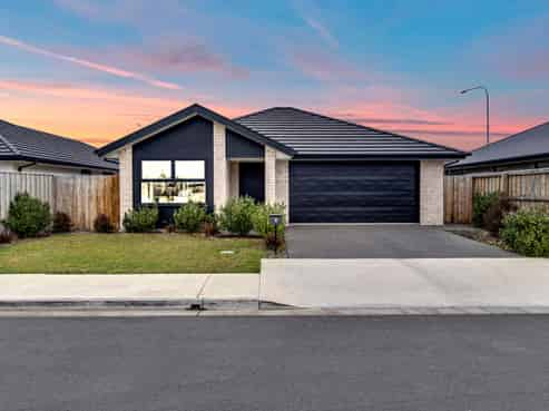 10 Antill Street, Ravenswood