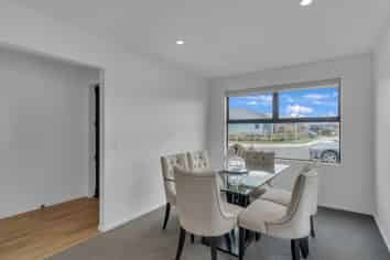 10 Antill Street, Woodend