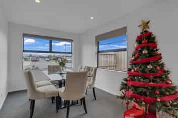 10 Antill Street, Woodend