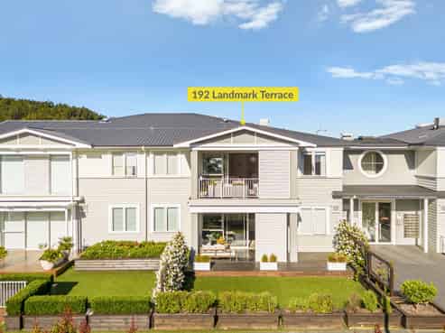 192 Landmark Terrace, Orewa