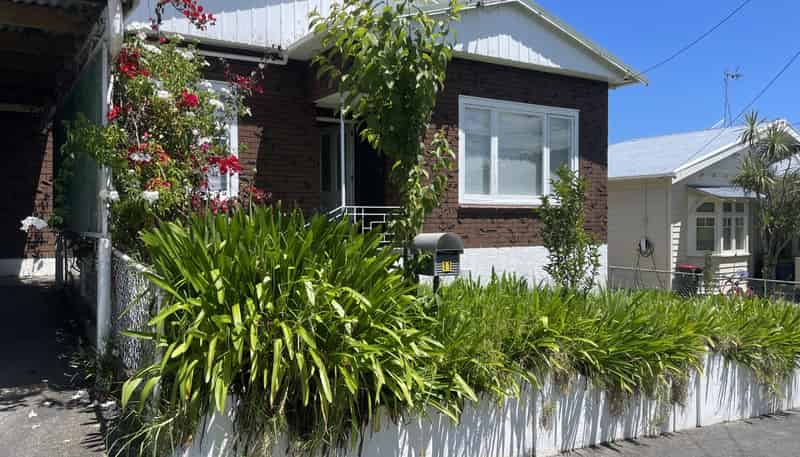 11 Arthur Street, Onehunga