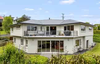 9 Eastbank Street, Waverley