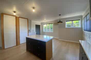 56 Mowat Street, Springlands