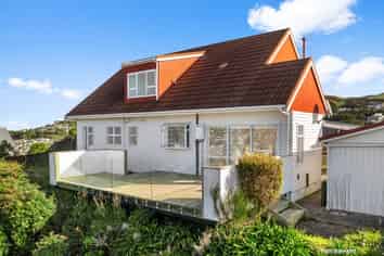 21 Rossport Street, Johnsonville