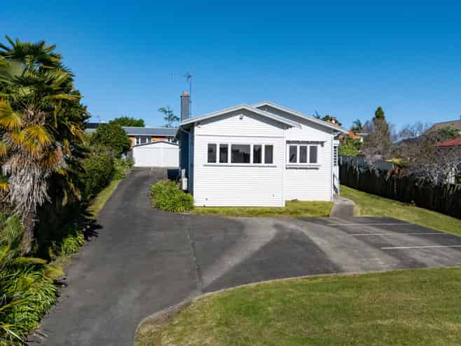 16 Boundary Road, Claudelands