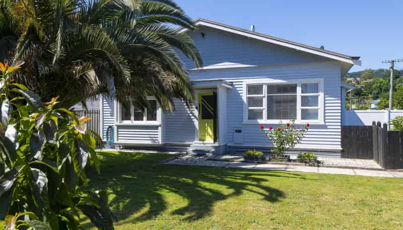 2 Kennedy Street, Mangapapa