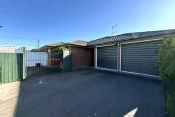 1 Robalan Place, Redwoodtown