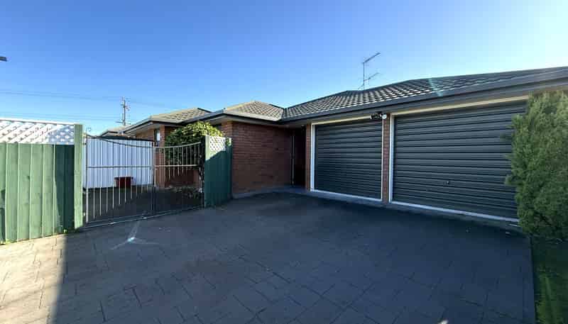 1 Robalan Place, Redwoodtown