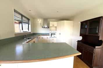 1 Robalan Place, Redwoodtown