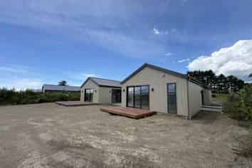 7 Johnson Place, Silverdale