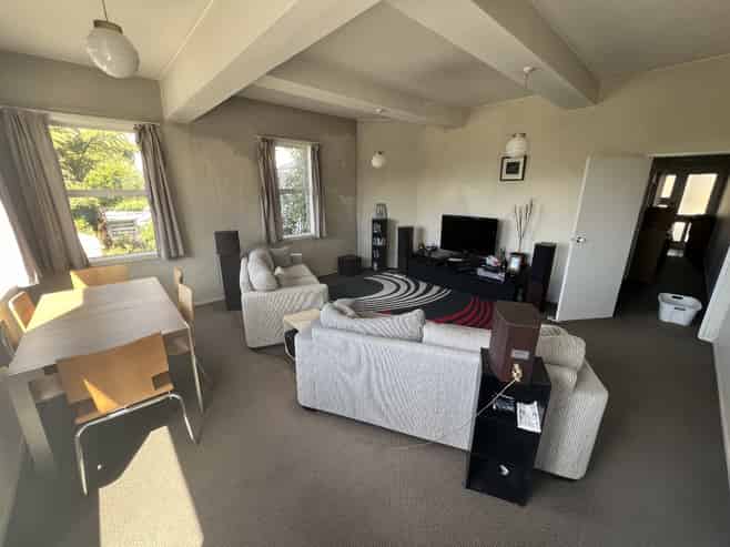 2/2 Brooklyn Terrace, Brooklyn