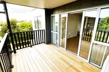 101/3 Beaumonts Way, Manurewa