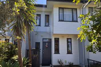 27/2 Armoy Drive, East Tamaki