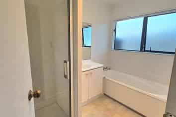 Auckland - Address withheld