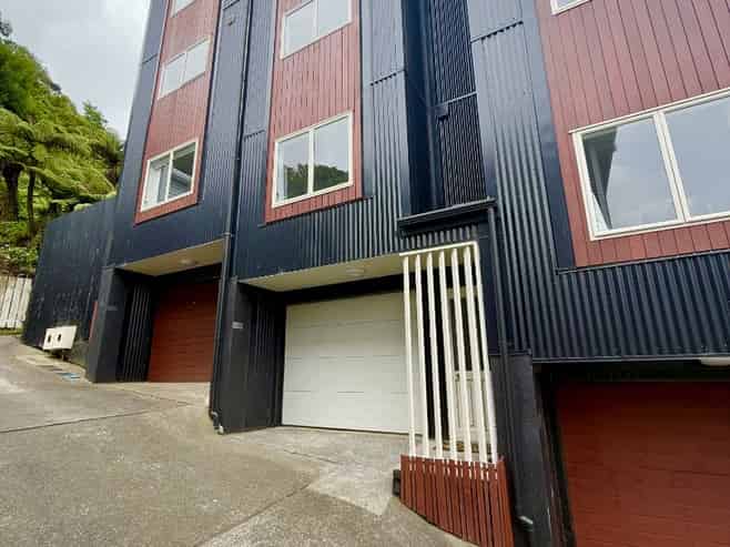 3/14C Glenmore Street, Thorndon