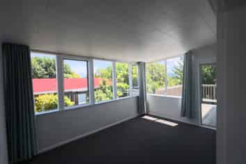 18 Rahui Road, Hilltop